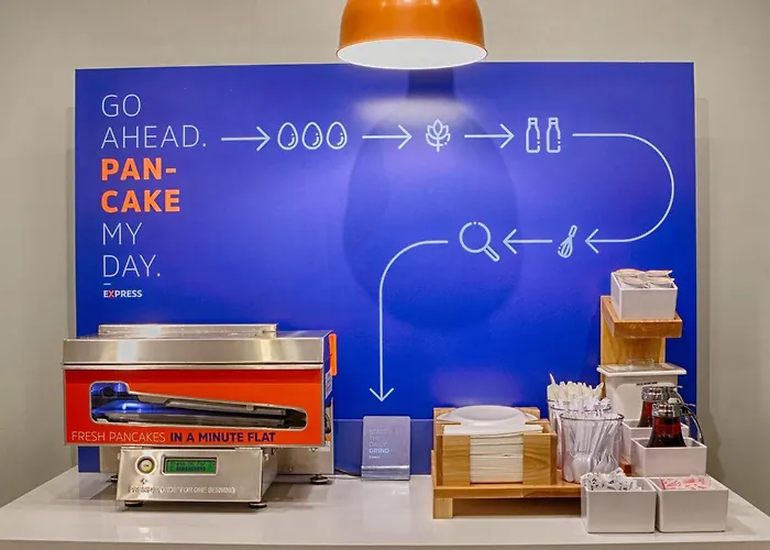 Express & - North - Happy Valley By Ihg Phoenix