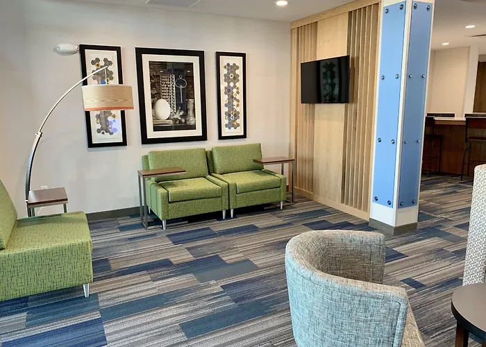 Express & - North - Happy Valley By Ihg Hotel Phoenix