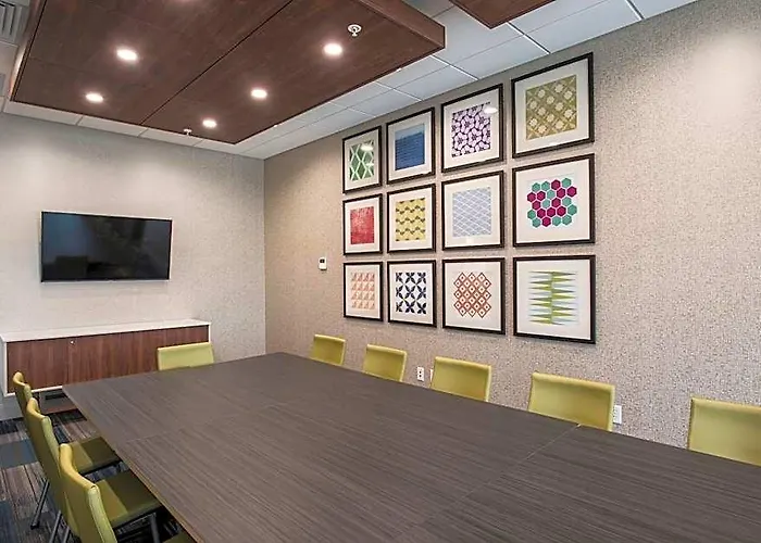 Hotel Express & - North - Happy Valley By Ihg Phoenix