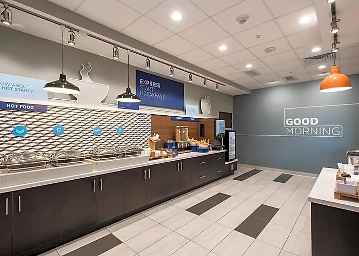 Express & - North - Happy Valley By Ihg Hotel Phoenix