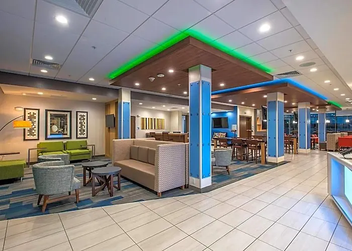 Express & - North - Happy Valley By Ihg Phoenix