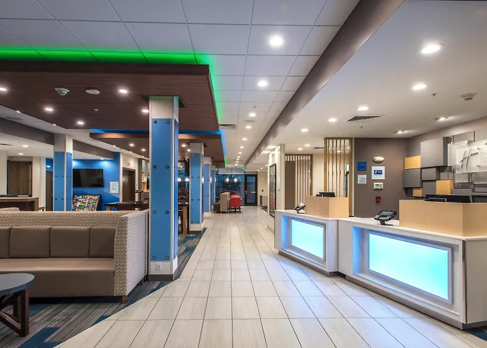 Express & - North - Happy Valley By Ihg Hotel 3*